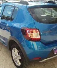 DACIA Sandero Stepway 1.5 dCi 90CV Prestige - 5