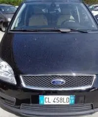 FORD Focus C-Max 2.0 TDCi (136CV) Ghia - 3