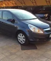 Opel Corsa 1.2 16V 5 Porte Enjoy GPL - 2