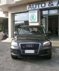 AUDI Q5 2.0 TDI 170 CV quattro S tronic - 2