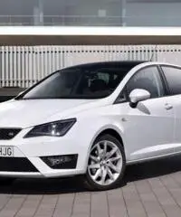 SEAT Ibiza 1.4 TDI 75 CV CR 5p. Connect Purple - 6