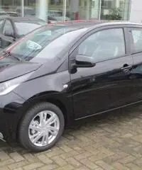 TOYOTA Aygo 1.0 VVT-i 69 CV 5 porte x-play