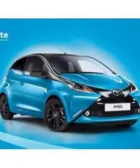 TOYOTA Aygo 1.0 VVT-i 69 CV 5 porte x-play - 8