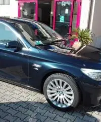 Vendo Bmw 530 gt xdrive blu anno 2011 - 4