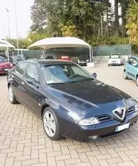 Alfa Romeo 166 3.0i V6 24V cat Super Distinctive