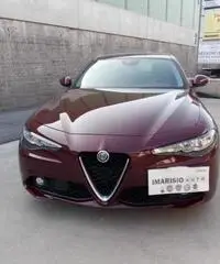 Alfa Romeo Giulia 2.2 Turbodiesel 180 CV Super - 3