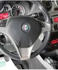 ALFA ROMEO MiTo 1.4 105 CV Junior Distinctive - 9