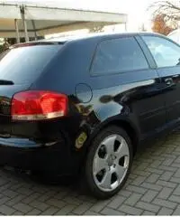 AUDI A3 1.9 TDI Ambition - 3