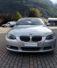 BMW 335 i cat Cabrio Futura - 2