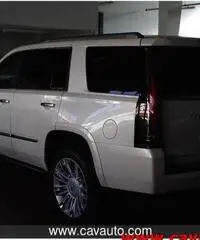 CADILLAC Escalade PREMIUM - 7/8 Posti - Disp. BI-FUEL GPL - Poss. 25 - 3