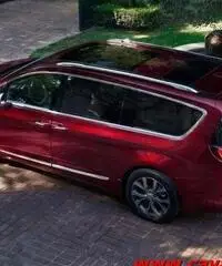 CHRYSLER Pacifica 2017 - 7/8 POSTI - DISP. GPL - 3