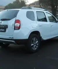 DACIA Duster 16 Laureate 4x4 105cv - 4