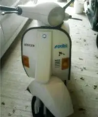 Vespa V