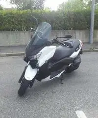 YAMAHA X MAX 400 - 4