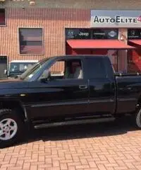 DODGE RAM 5.9 v8  gancio 3000 kg - 3