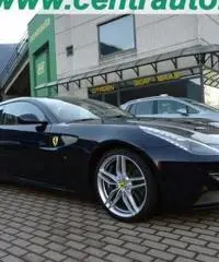 FERRARI FF DCT