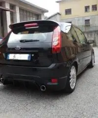 Ford Fiesta - 4