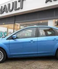 FORD Focus 20 tdci Titanium 136cv 5p powersh - 2