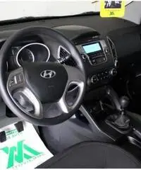 HYUNDAI iX35 1.7 CRDi 2WD Comfort - 9