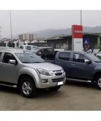 ISUZU D-Max 2.5 Crew Cab Quasar A/T 4WD - 4