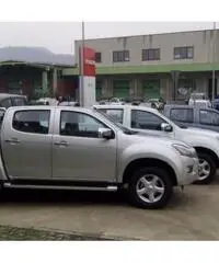 ISUZU D-Max 2.5 Crew Cab Quasar A/T 4WD - 7