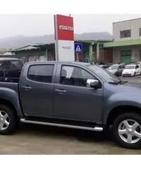 ISUZU D-Max 2.5 Crew Cab Quasar A/T 4WD - 8