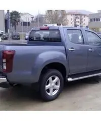 ISUZU D-Max 2.5 Crew Cab Quasar A/T 4WD - 9