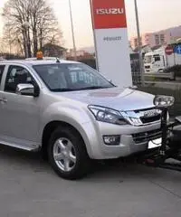 ISUZU D-Max 2.5 Space Cab Solar 4WD  LAMA NEVE - 10