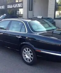 JAGUAR XJ6 3.0 V6 - 2