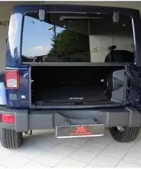 JEEP Wrangler Unlimited 2.8 CRD A/T Sahara - 6