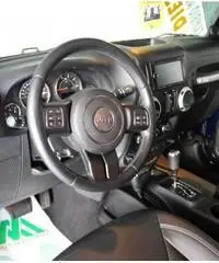 JEEP Wrangler Unlimited 2.8 CRD A/T Sahara - 10