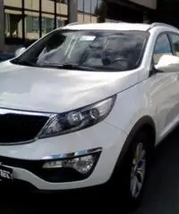 KIA Sportage 1.7 CRDI VGT 2WD high tech - 2