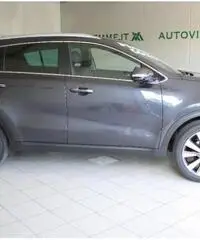 KIA Sportage 2.0 CRDI AWD Rebel - 2