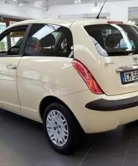 LANCIA Ypsilon 1.2  2004 - 4