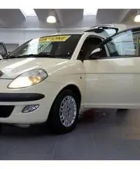 LANCIA Ypsilon 1.2  2004 - 5