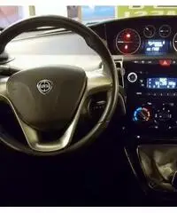 LANCIA Ypsilon 1.2 69 CV 5 porte Gold - 10