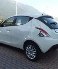 LANCIA Ypsilon 1.2 69 CV 5 porte Silver - 7