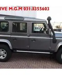 LAND ROVER Defender 110 2.4 TD4 Station Wagon SE - 4