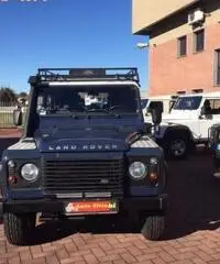 LAND ROVER Defender 110 2.4 TD4 Station Wagon E - 3