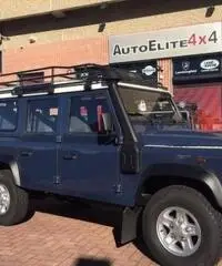 LAND ROVER Defender 110 2.4 TD4 Station Wagon E - 5