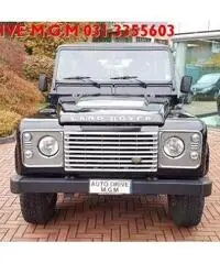 LAND ROVER Defender 90 2.4 TD4 Station Wagon SE - 3