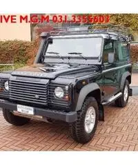 LAND ROVER Defender 90 2.4 TD4 Station Wagon S