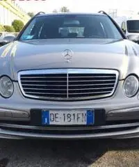 MERCEDES-BENZ E 270 CDI cat S.W. Elegance cambializato - 2