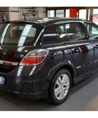 OPEL Astra 1.6 16V 2008 - 3