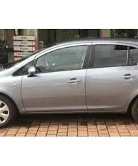 OPEL Corsa 1.2 5 porte Club - 3