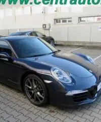 PORSCHE 911 3.4 Carrera 4 Coupé