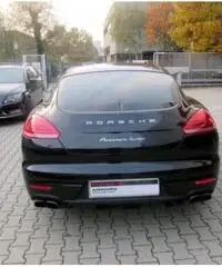 PORSCHE Panamera 4.8 Turbo - 5