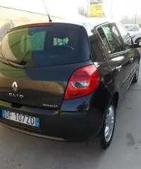 Renault Clio 1.2 16V 5 porte Le Iene  x NEOPATENTATI - 9