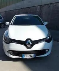 Renault Clio 1.2 75CV 5 porte Live X NEOPATENTATI - 4