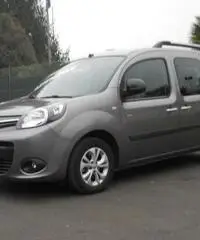 RENAULT Kangoo 15 dci Limited SS 90cv - 2